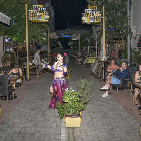 Kleopatra Bebek ألانيا