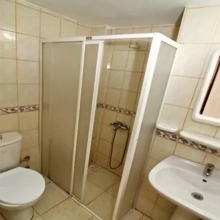 Готель Kleopatra Bebek Аланія
