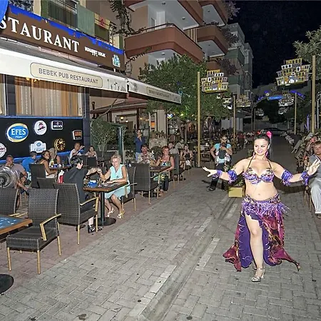 Hotel Kleopatra Bebek 2*