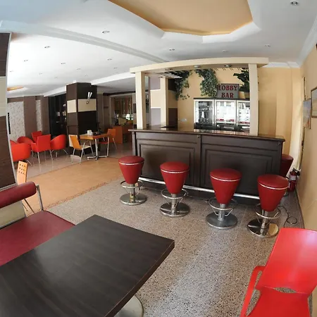 Kleopatra Bebek Готель 2*