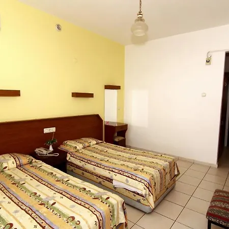 Otel Kleopatra Bebek
