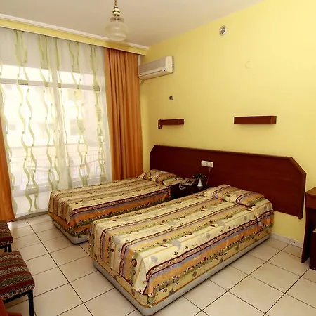 Otel Kleopatra Bebek Alanya