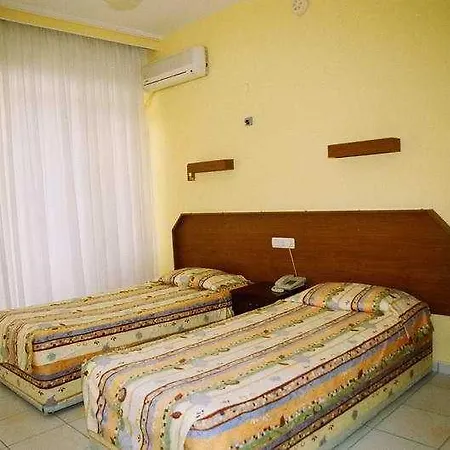 Otel Kleopatra Bebek